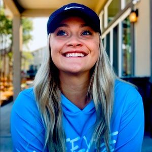 Meet your Posher, Lyndsie